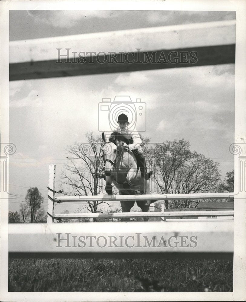 1954 Lou Wilson Horsewoman Making A Jump - Historic Images