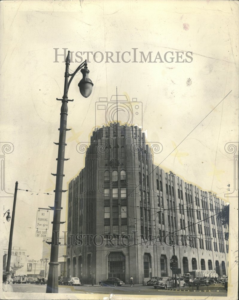 1948 Building Tennis Playing Detriot News - Historic Images