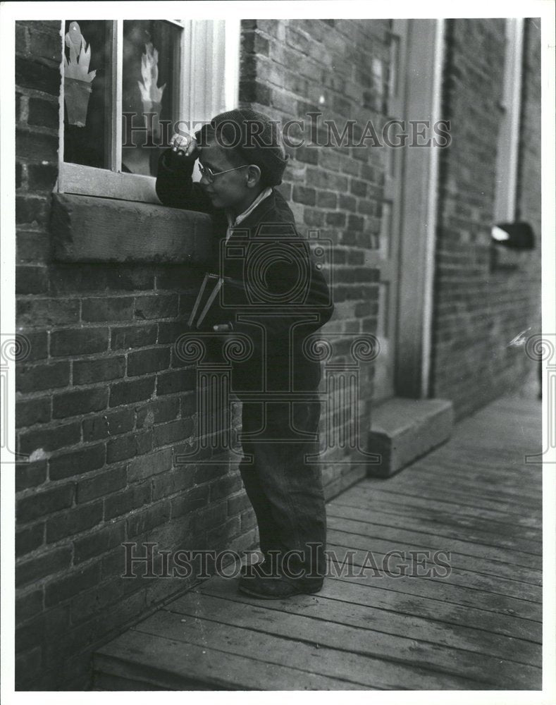 1937 Michigan School Boy Peers In Classroom - Historic Images