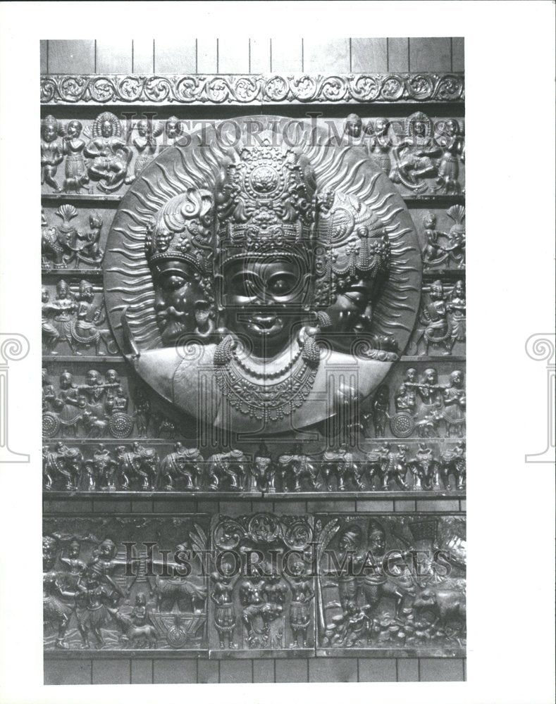 1993 Hindu Religious Art Temple Decoration - Historic Images