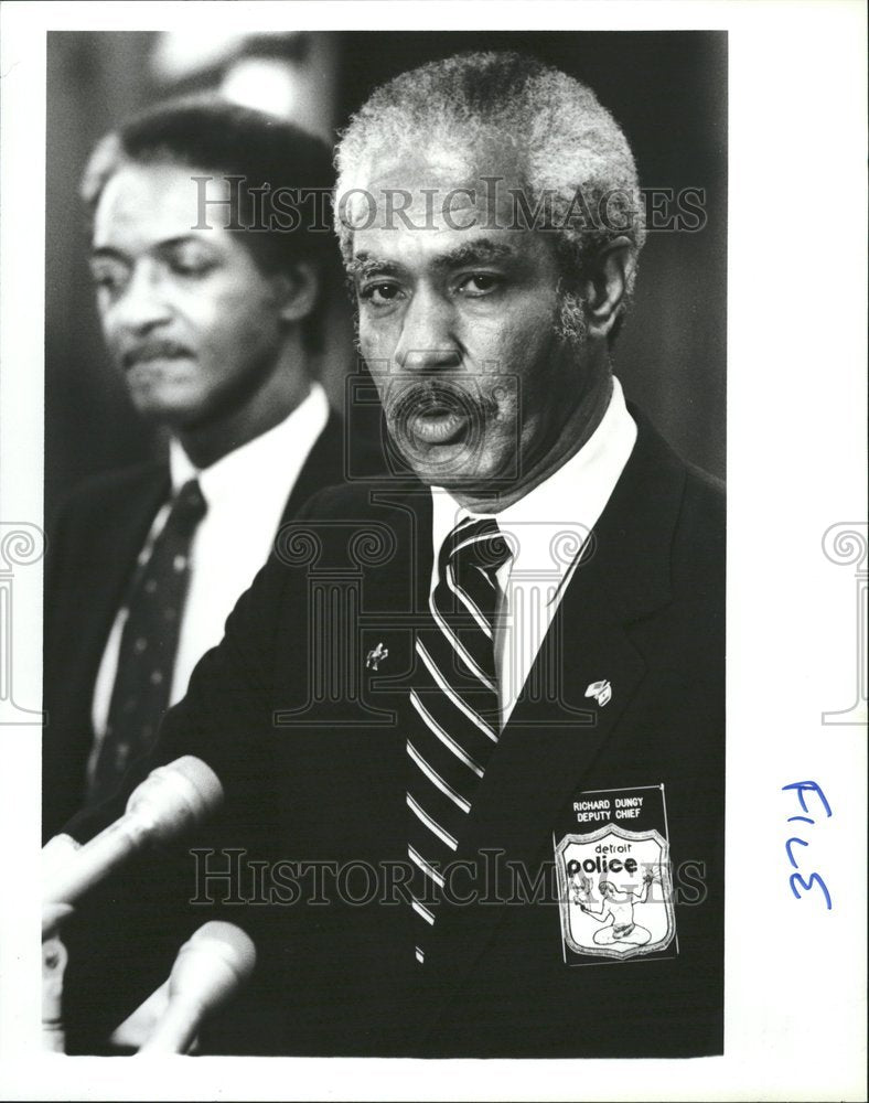 1985 Canty Murder News Conference Policeman - Historic Images