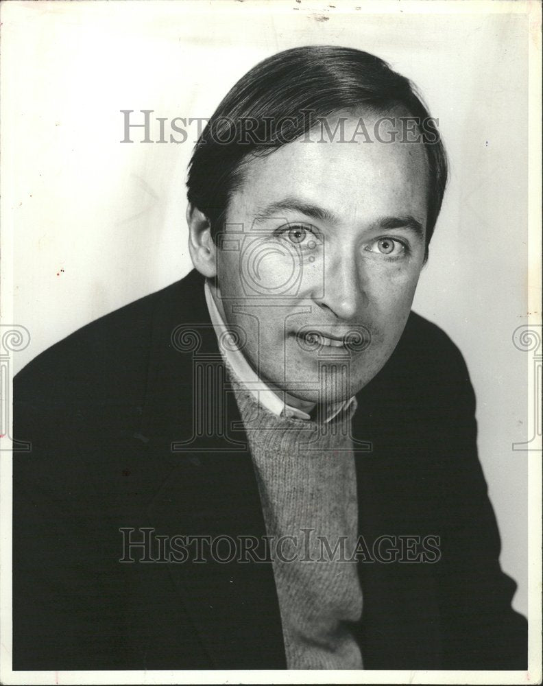 1981 Bill Dunn, news writer. - Historic Images