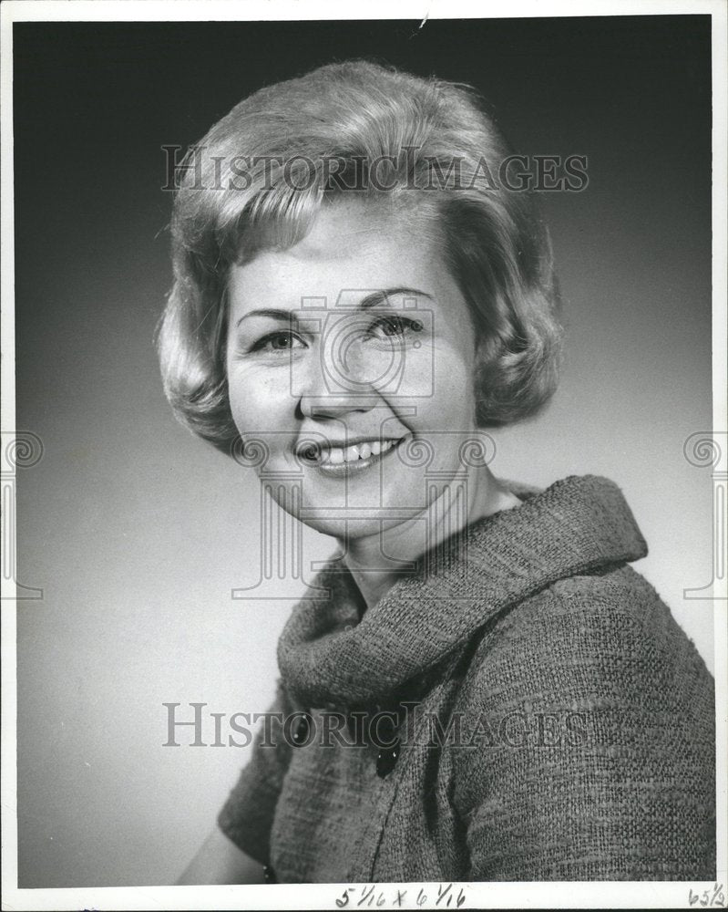 1967 Carol Duvall - Historic Images