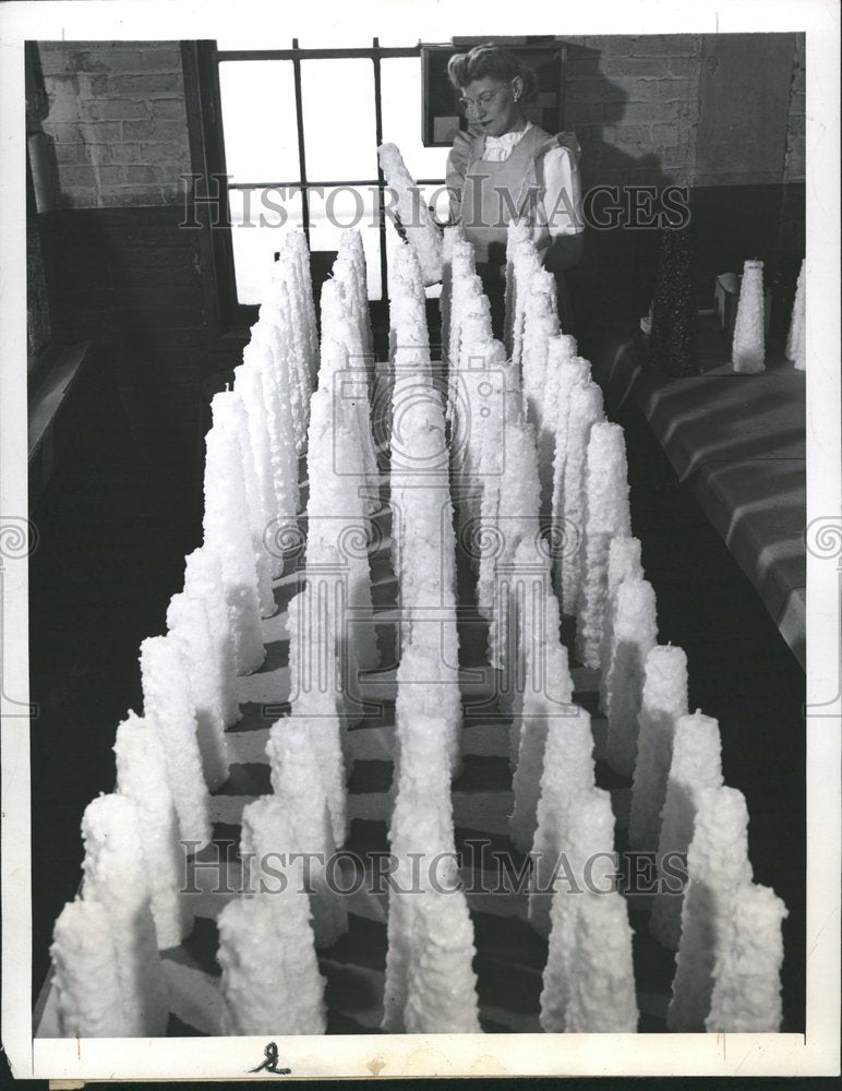 1944 Slyvia Walsko Candle Making - Historic Images