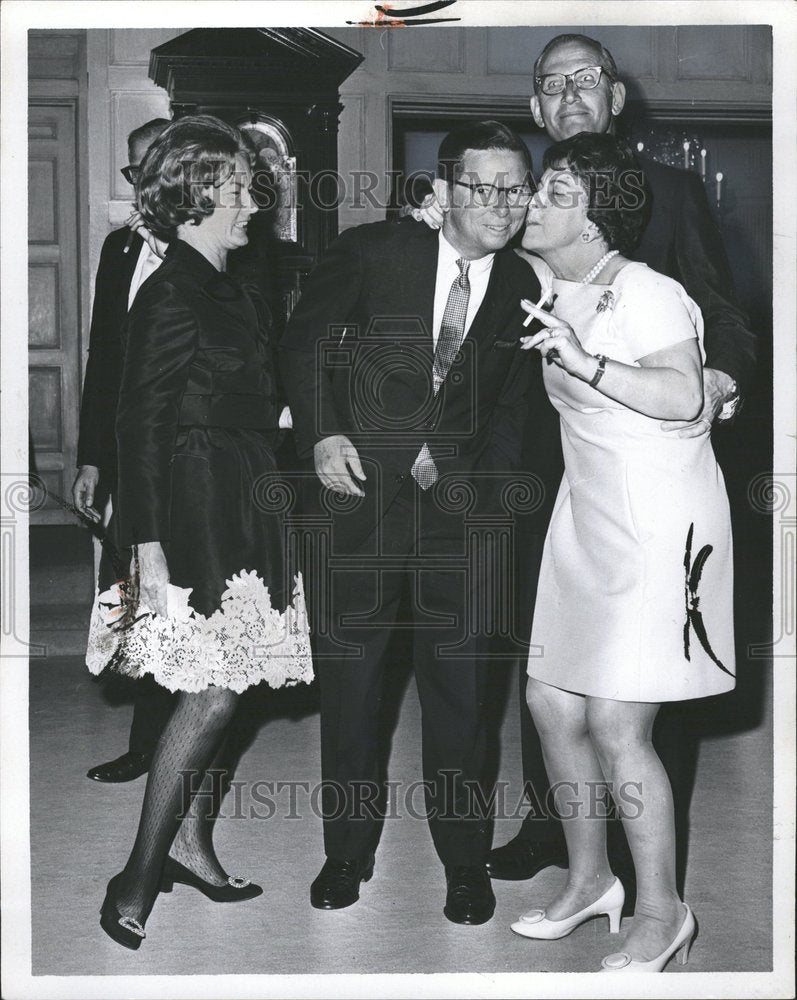 1968 Harry Nederlander Sidney Chapin - Historic Images