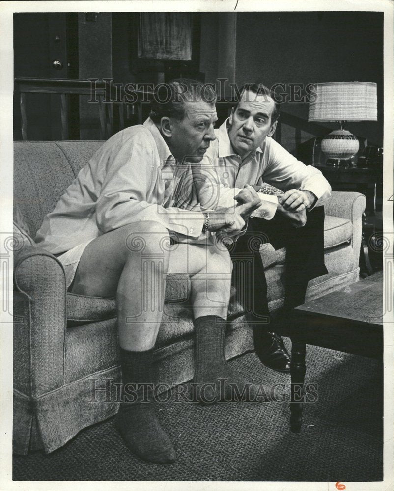 1967 Dan Dailey Elliott Ried Odd Couple - Historic Images