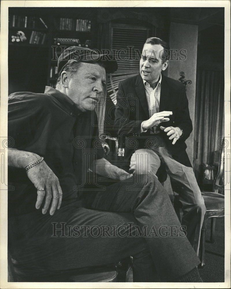 1967 Successful Film Odd Couple Ellitt Reid - Historic Images