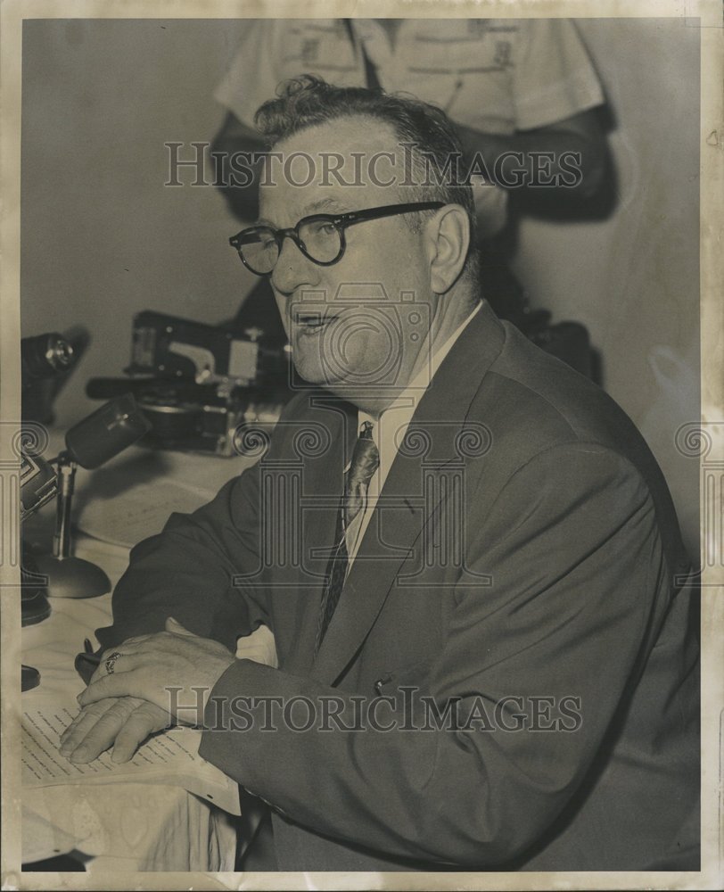 1955 John Livingston Reporter Counsel - Historic Images