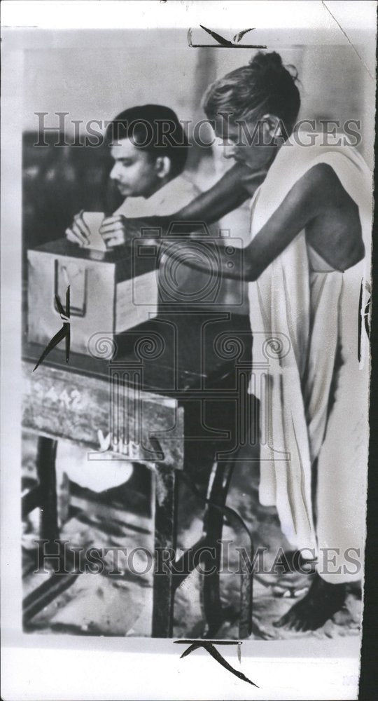 1965 India Suffrage Federal Legislature - Historic Images