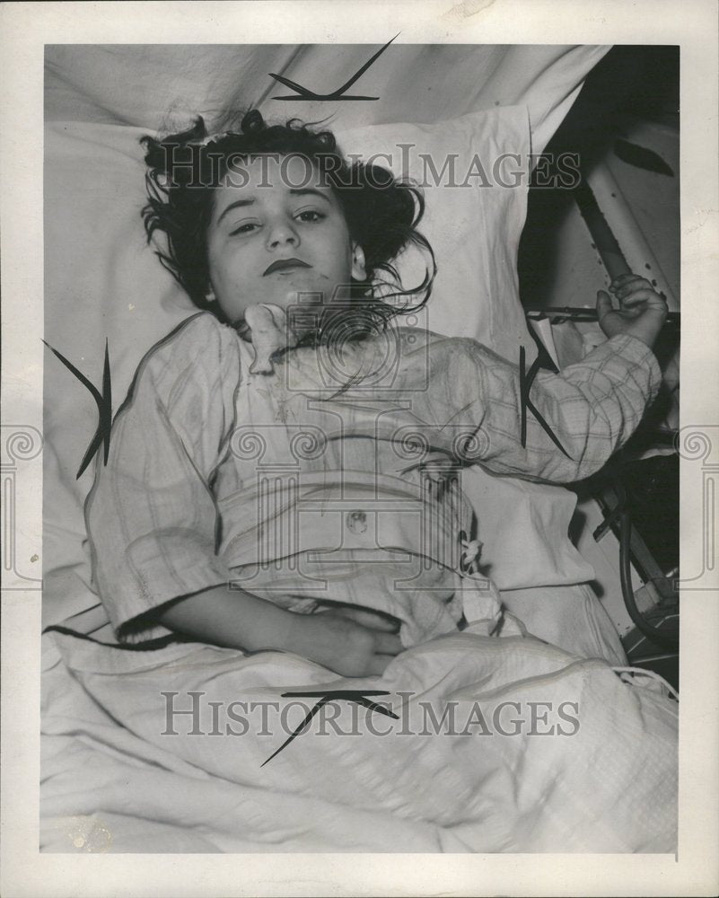 1946 Rosalie Siganti Assaulted Hospital Bed - Historic Images