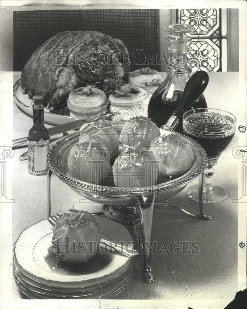 1973 Yummy Looking Passover Seder Supper-Historic Images