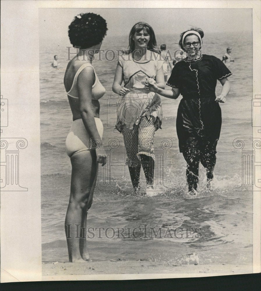 1966 Janet Botsford &amp; Jill Jail Modest Swim-Historic Images