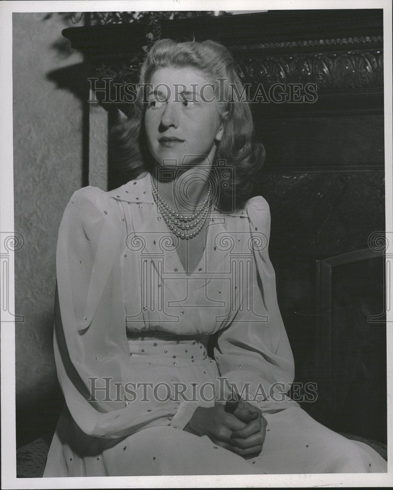 1941 Frances Eamen Dwight Detroit Society-Historic Images