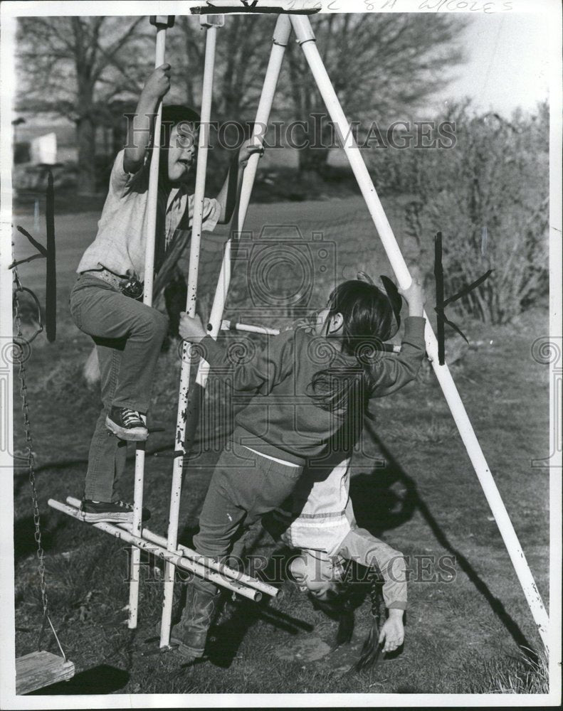 1970 Time Play Children Northwestern Oregon - Historic Images