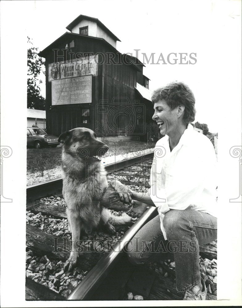 1999 Peggy Clark Wixom Grain Co-Op - Historic Images