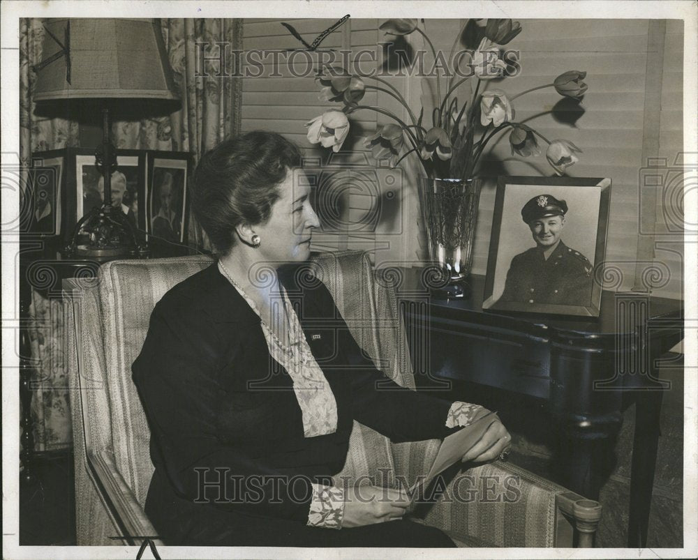 1944 Mrs. Walter O. Briggs Sr. - Historic Images