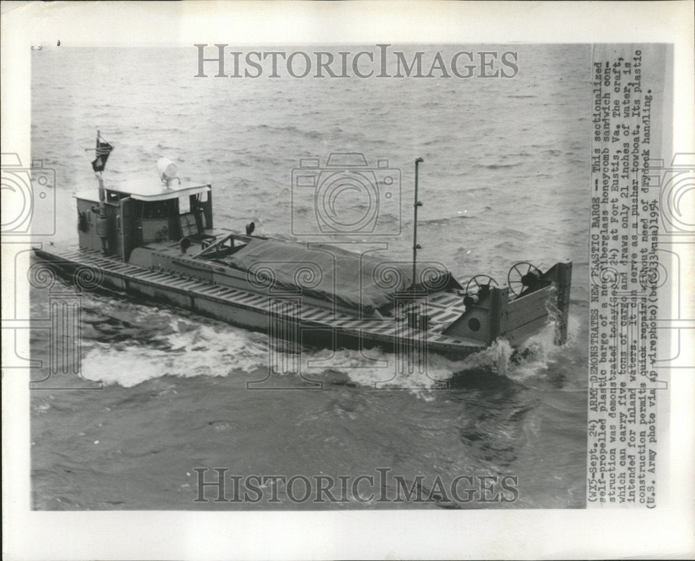 1954 PLASTIC BARGE - Historic Images