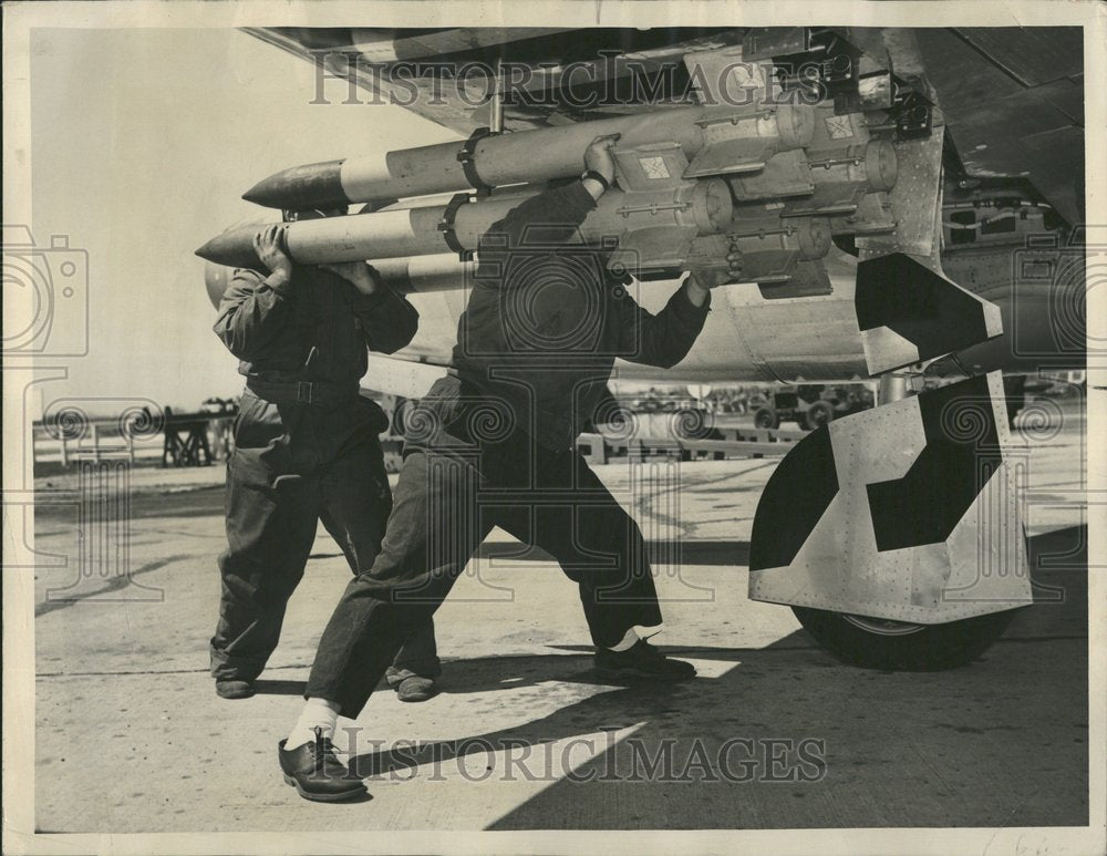 1948 Workmen Loading Rocket Retract Mount - Historic Images