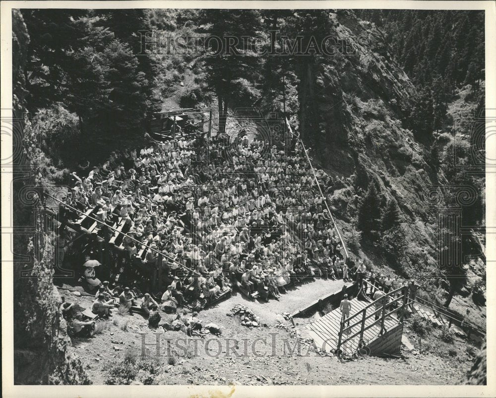 1949 Crowds Army Rock Climbing Cheyenne CO - Historic Images