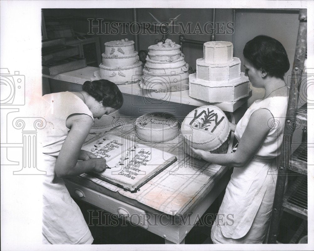 1962 State School Girls Cakes Decorating - Historic Images