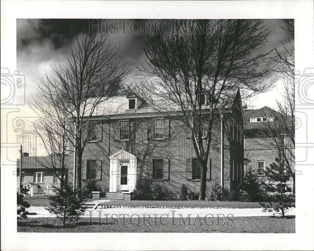 1941 resident pleasant school room india - Historic Images