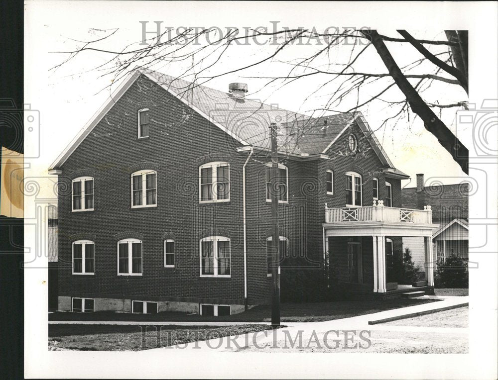 1941 cottage pleasant one school boy - Historic Images