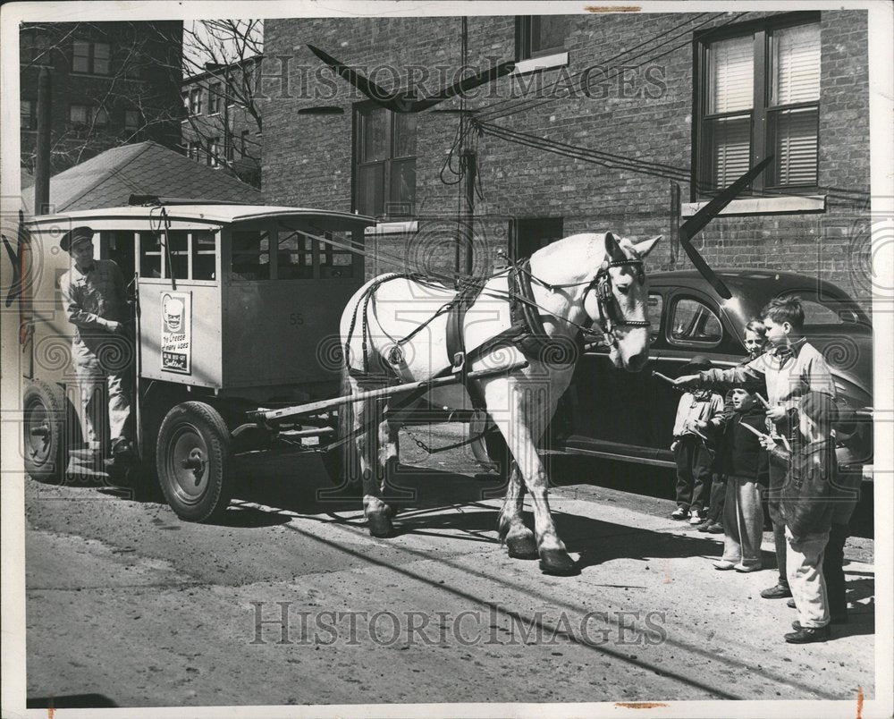 1976 Milkman Person Milk Bottle Egg Product - Historic Images