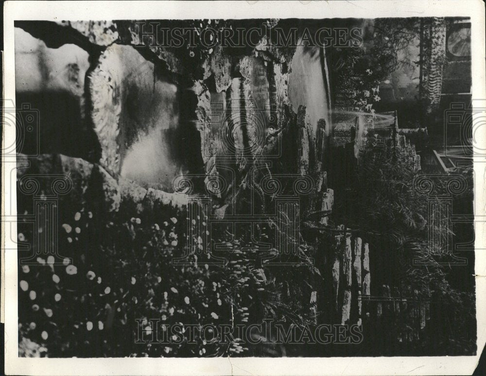 1929 Union Flower Show North America Egg - Historic Images