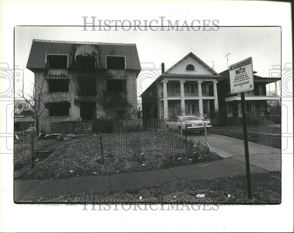 1981 Abandoned house Where girl was raped - Historic Images