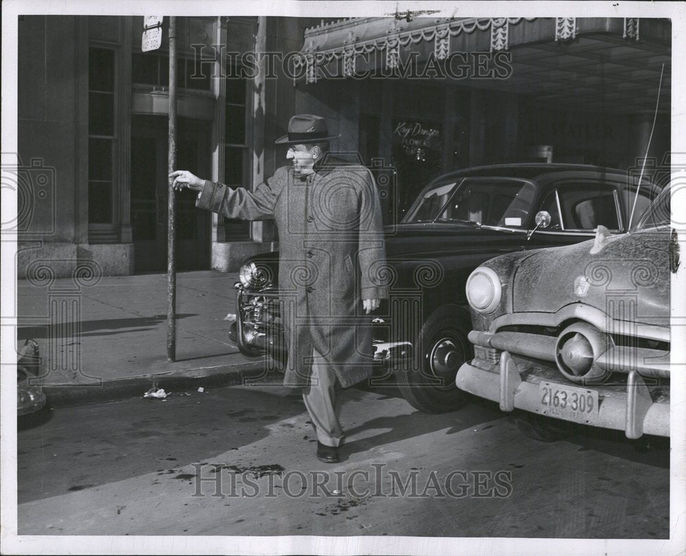 1950 Automobile Traffic - Historic Images