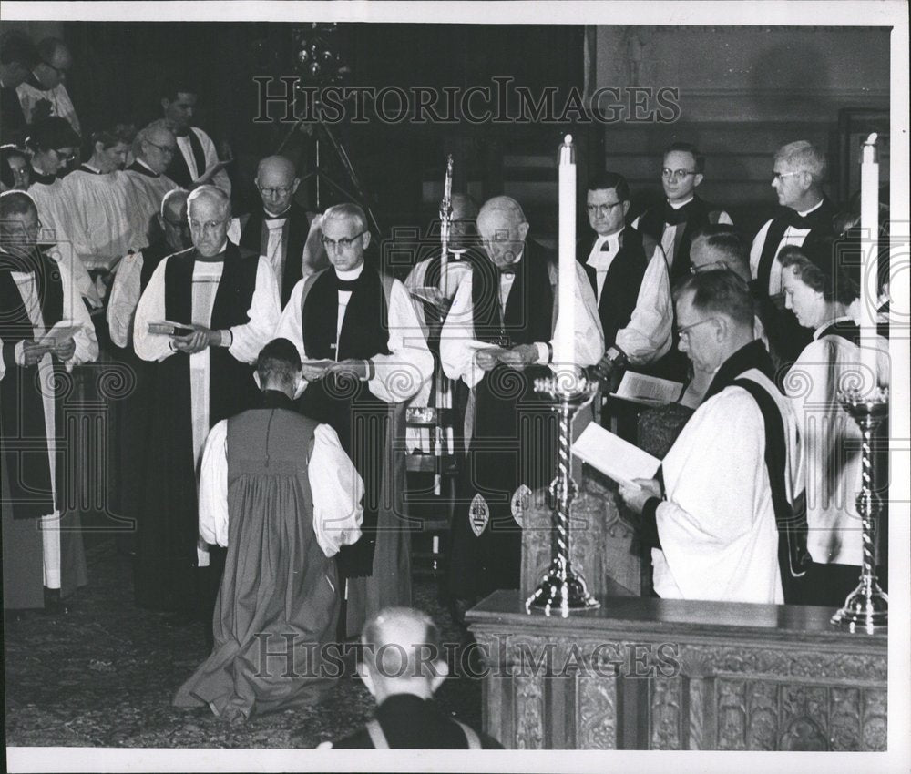 1960 Robert DeWitt Catholic Bishop - Historic Images