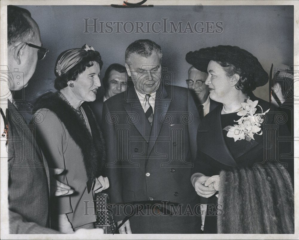 1959 Louis Miriani Detroit Mayor Wife - Historic Images