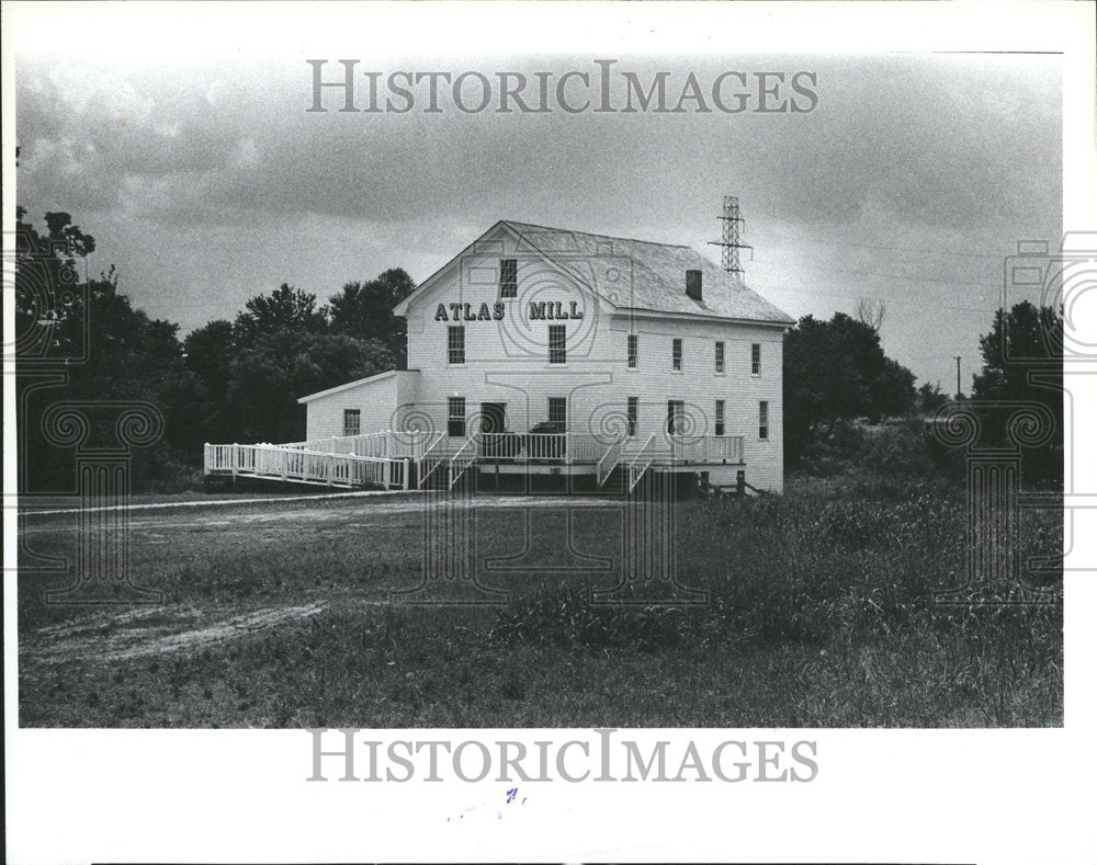 1981 Atlas Mill Grounds Corn Meal Michigan - Historic Images