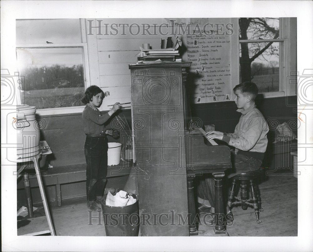 1951 Students School Oakland MI Paint Play - Historic Images