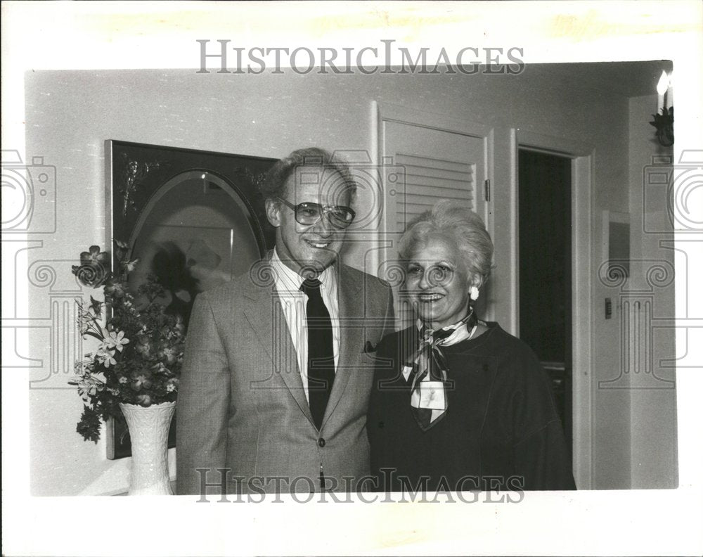 1985 Lois Lipnik Southfield - Historic Images