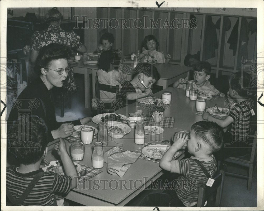 Brady Nursery School Warkning Morthers Educ - Historic Images