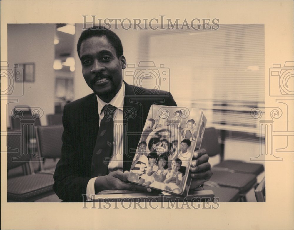 1993 Aton Muhammad Cookies K Mart Stores - Historic Images