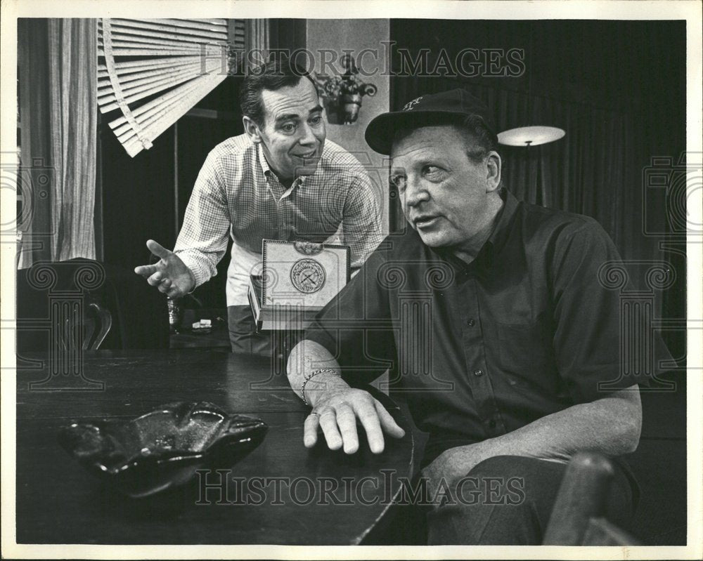 none Odd Couple Comedy Gene Sak Jack Lemmon Walter Neil - Historic Images