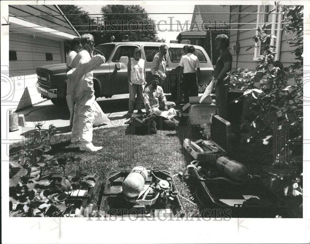 1989 EPA Crew Mercury Poison Lincoln Park - Historic Images