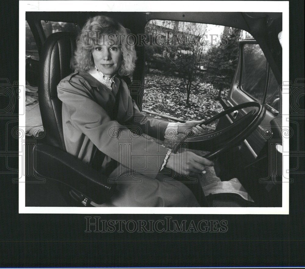 1986 Rose Mary Dunlopis Auto Safely Car - Historic Images