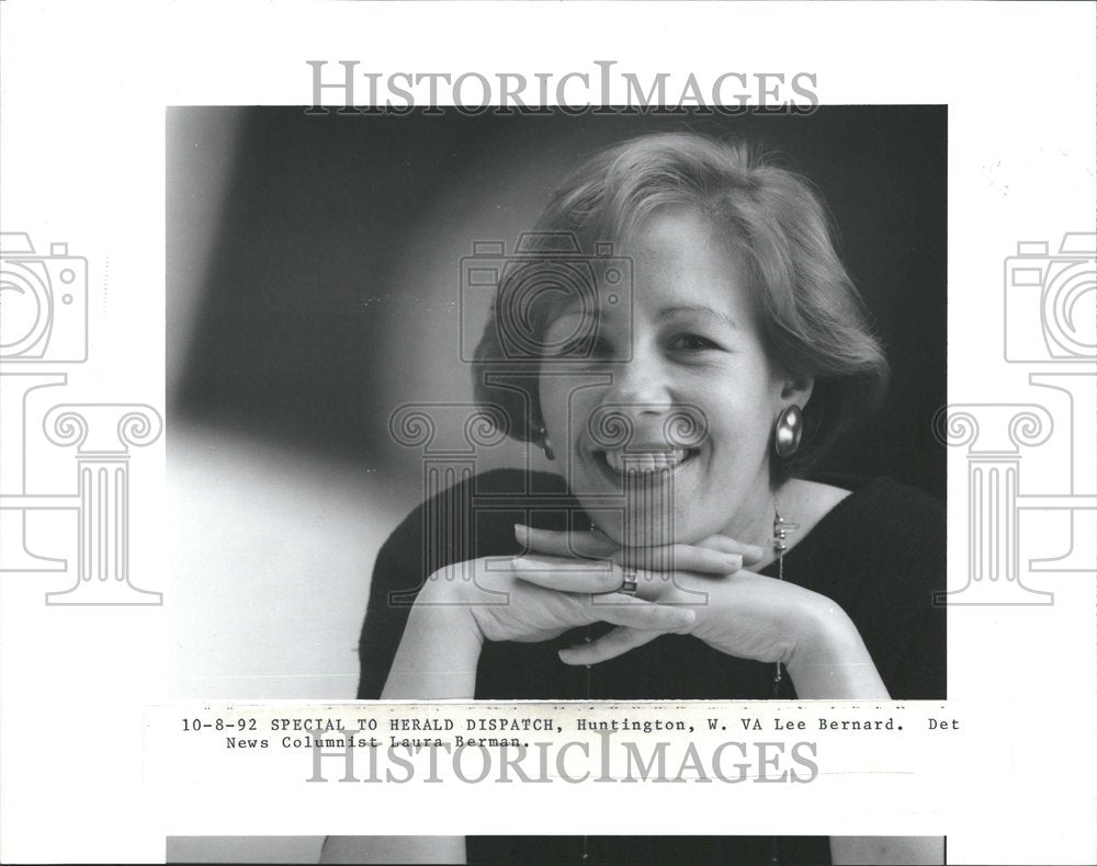 1992  News Writer Laura Berman - Historic Images