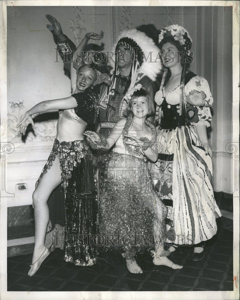 1950 National Costumers Association Party - Historic Images