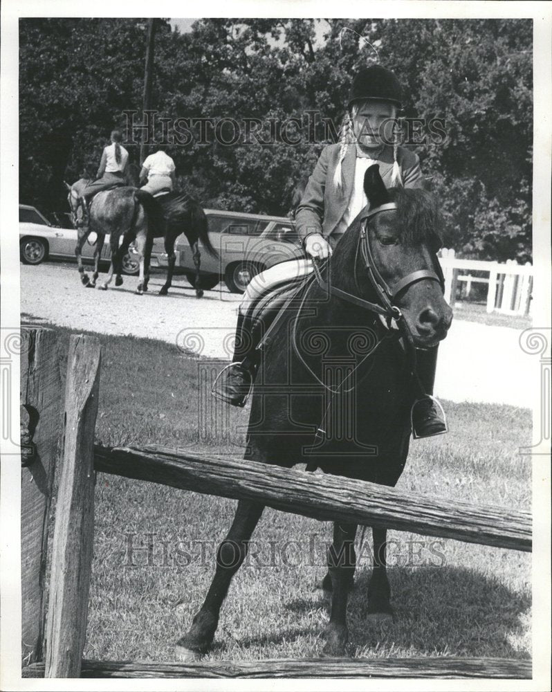 1972 India Anderson Dunham Riding Club Pony - Historic Images