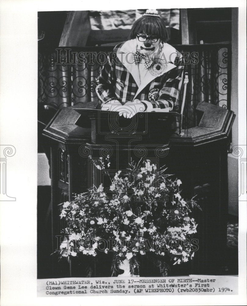 1974 Costumed Clown Delivers Church Sermon - Historic Images