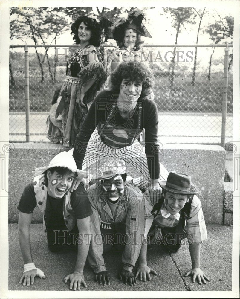 1975 Scene Godspell Riss Park Theater Guild - Historic Images