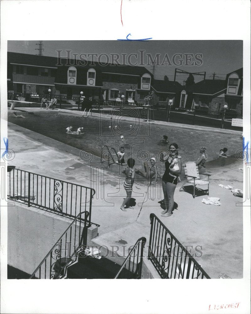 1971 Richton Park Public Swimming Park - Historic Images