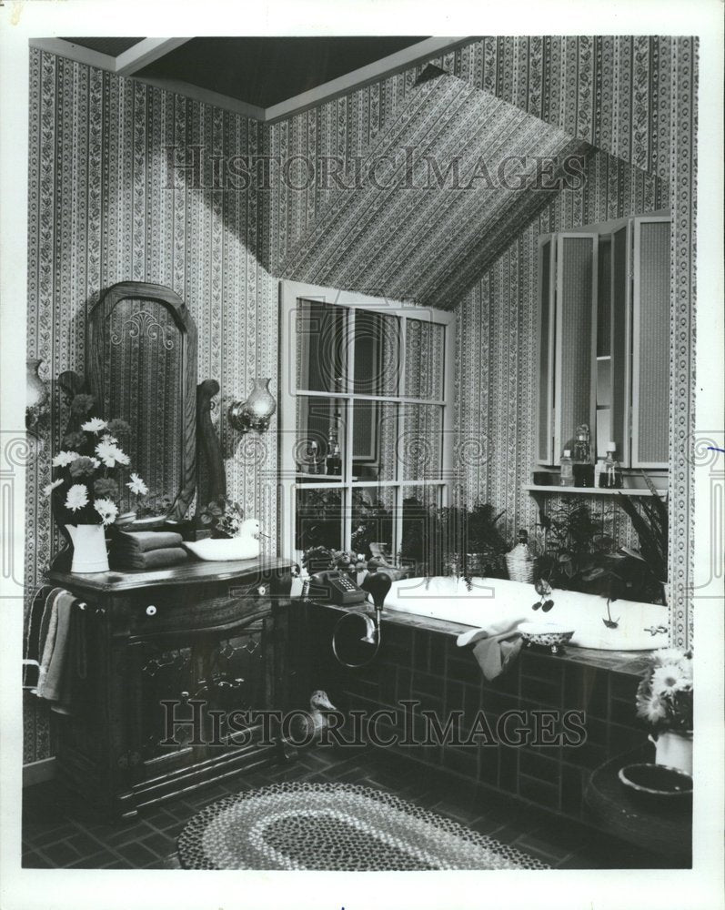 1977 Modern Decor Wallpapered Bathroom - Historic Images