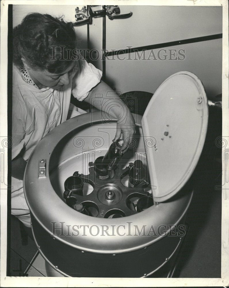 1931 Hospital Centrifuge Machine/Blood/Ill - Historic Images
