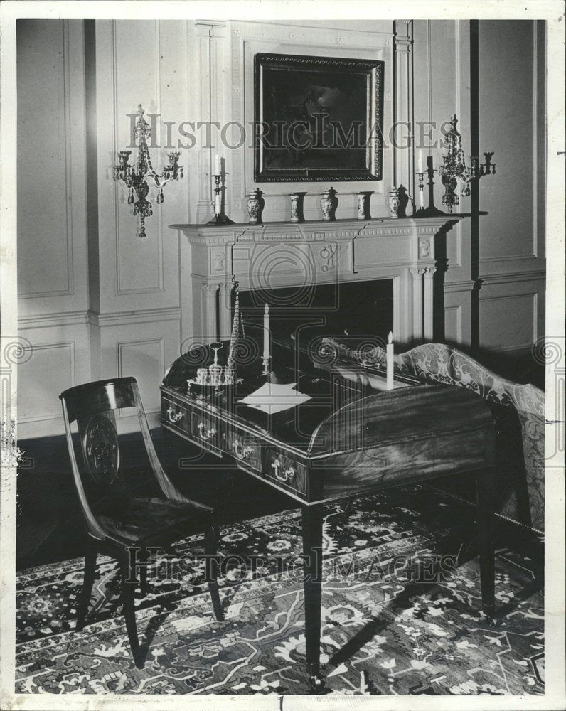 1971 Paris Peace Treaty Desk. - Historic Images