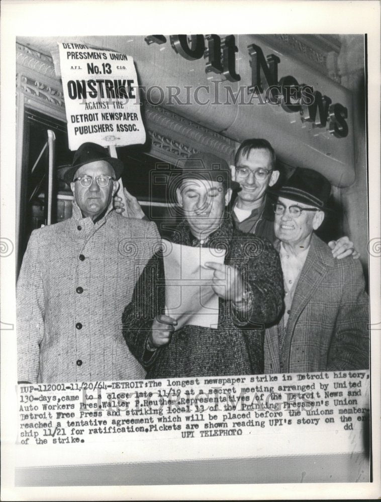 1964 Newspaper Strike United Auto Worker - Historic Images